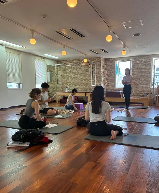zen placeピラティスインストラクター資格養成コース横浜Day9の講義風景