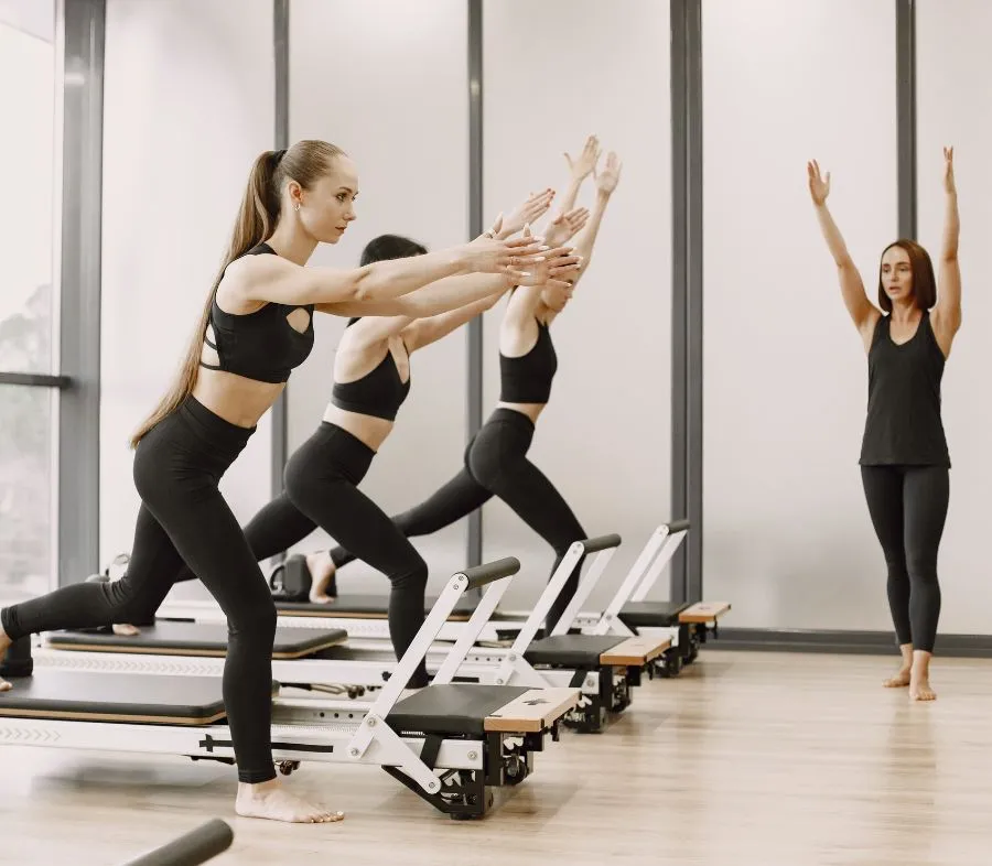 ピラティスインストラクターの写真